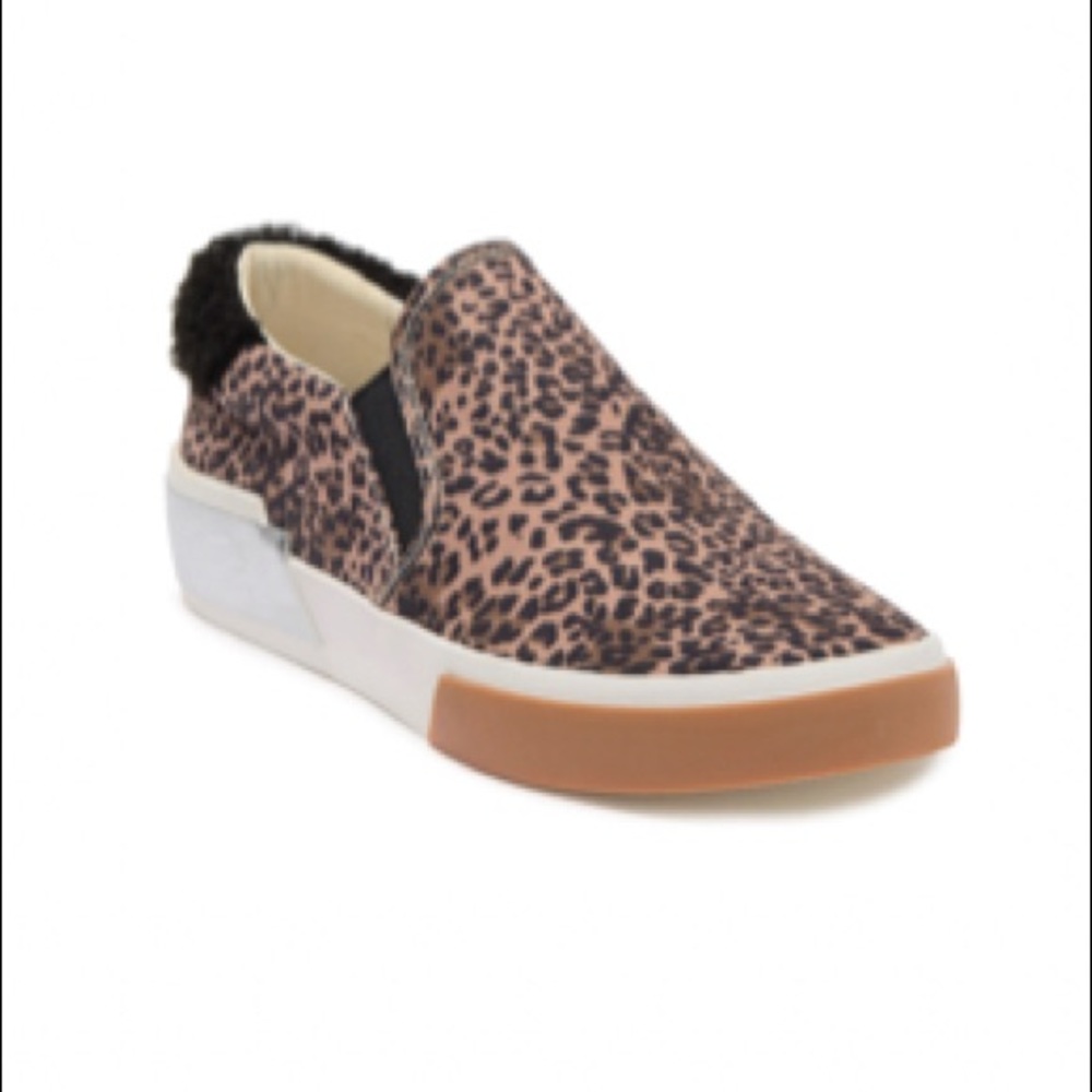 Dolce Vita low tennis shoe